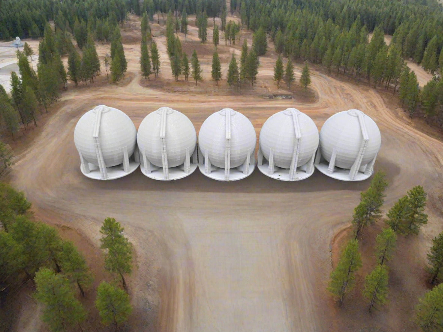 Z scale dome LNG tank