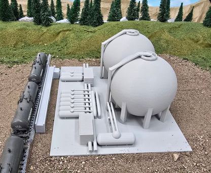 Z Scale LNG Tank Farm: Todays Global Fuel